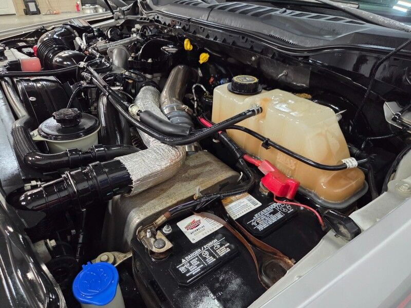 2017 Ford F-250 Platinum 6.7L Diesel 4WD GPS Camera Sunroof 35in Tires Gooseneck FREE WARRANTY Arlington TX