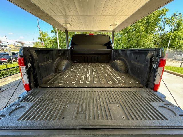 2017 Ford F-250 SD XLT Crew Cab 4WD Houston TX