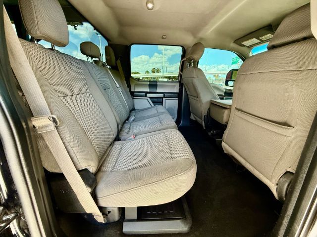 2017 Ford F-250 SD XLT Crew Cab 4WD Houston TX