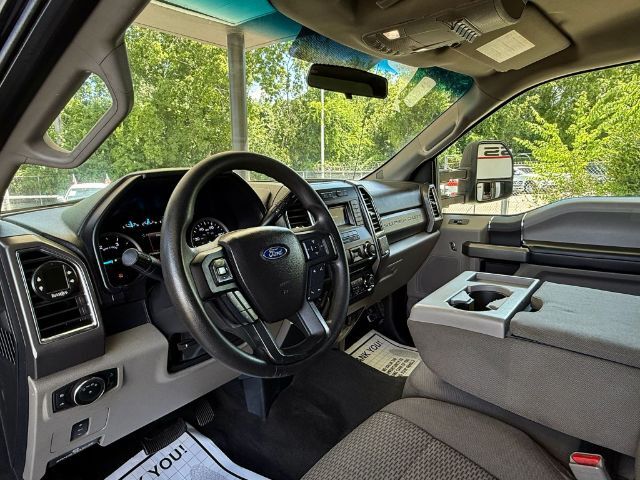2017 Ford F-250 SD XLT Crew Cab 4WD Houston TX