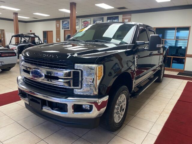 2017 Ford F-250 XLT  Medium Bed