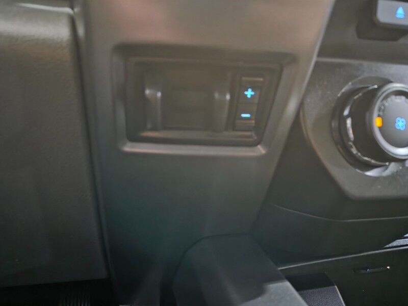 2017 Ford F-250 XLT RC Lift 4WD 6.7L Diesel Camera Gooseneck FREE WARRANTY Arlington TX