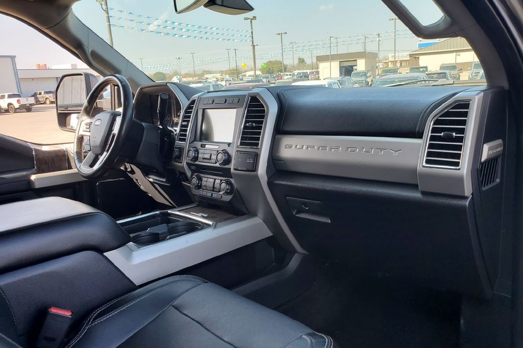 2017 Ford F-250SD Lariat Hondo TX