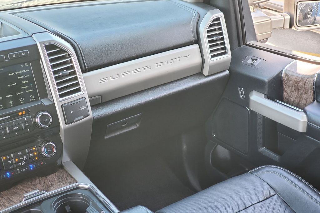 2017 Ford F-250SD Lariat Hondo TX