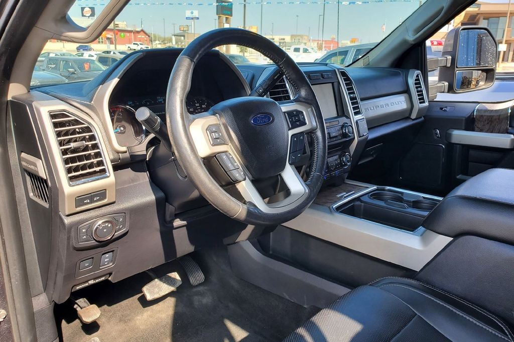 2017 Ford F-250SD Lariat Hondo TX