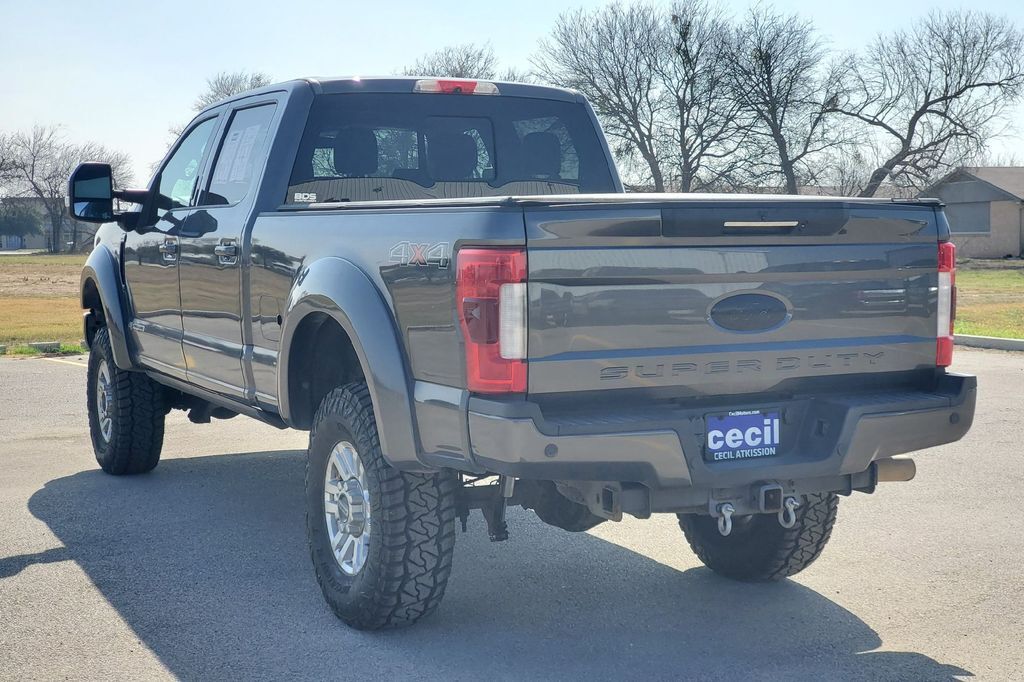 2017 Ford F-250SD Lariat Hondo TX