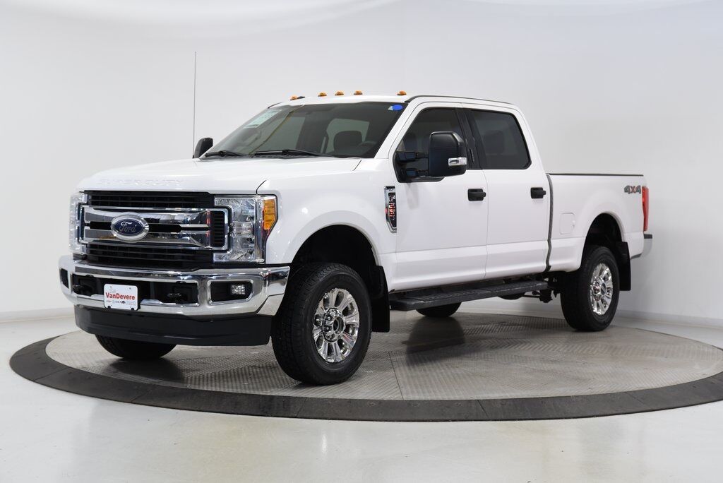 2017 Ford F-250SD XLT Akron