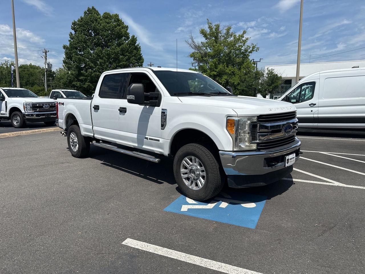 2017 Ford F-250SD XLT