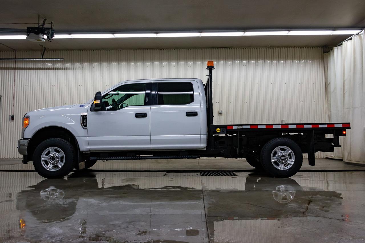 2017 Ford F-350 4x4 CRew Cab XLT Deck Red Deer AB