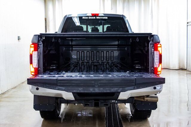 2017 Ford F-350 4x4 Crew Cab Lariat FX4 Diesel Leather Nav Red Deer AB