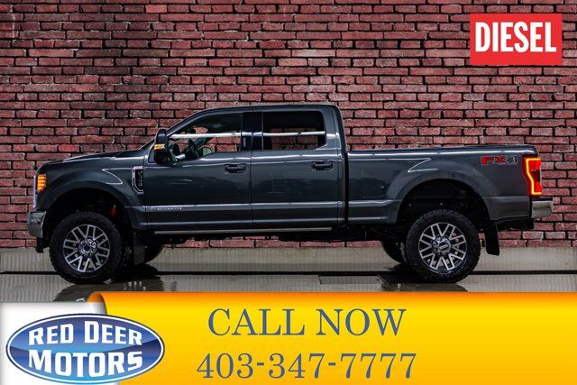 2017 Ford F-350 4x4 Crew Cab Lariat FX4 Diesel Leather Nav Red Deer AB