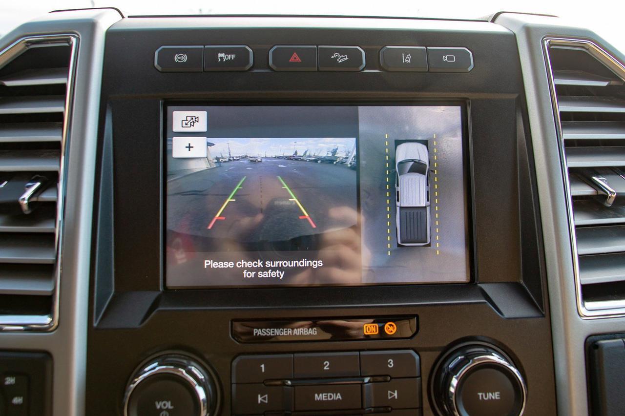 2017 Ford F-350 4x4 Crew Cab Lariat FX4 Diesel Leather Roof Nav Red Deer AB