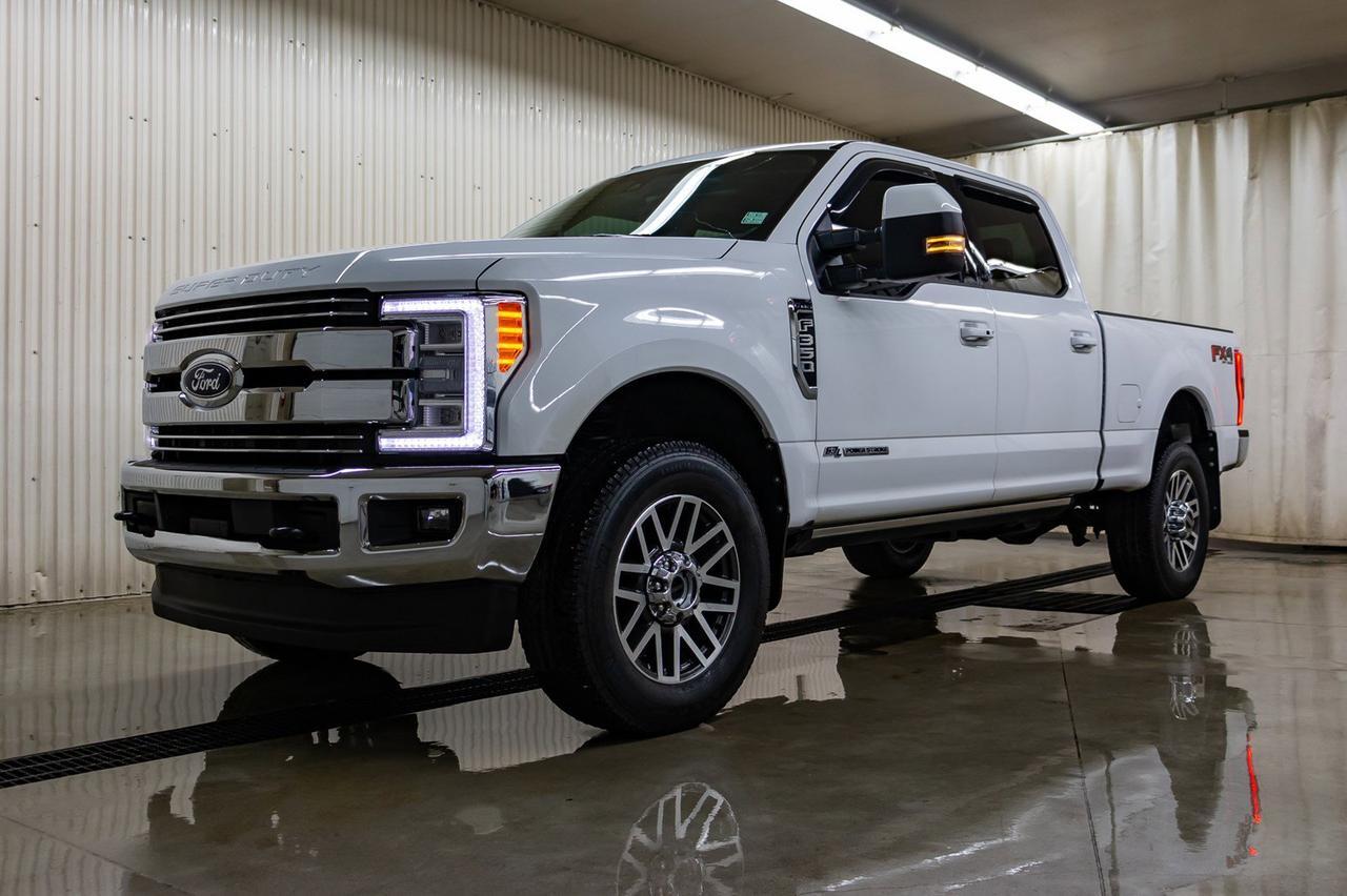 2017 Ford F-350 4x4 Crew Cab Lariat FX4 Diesel Leather Roof Nav Red Deer AB