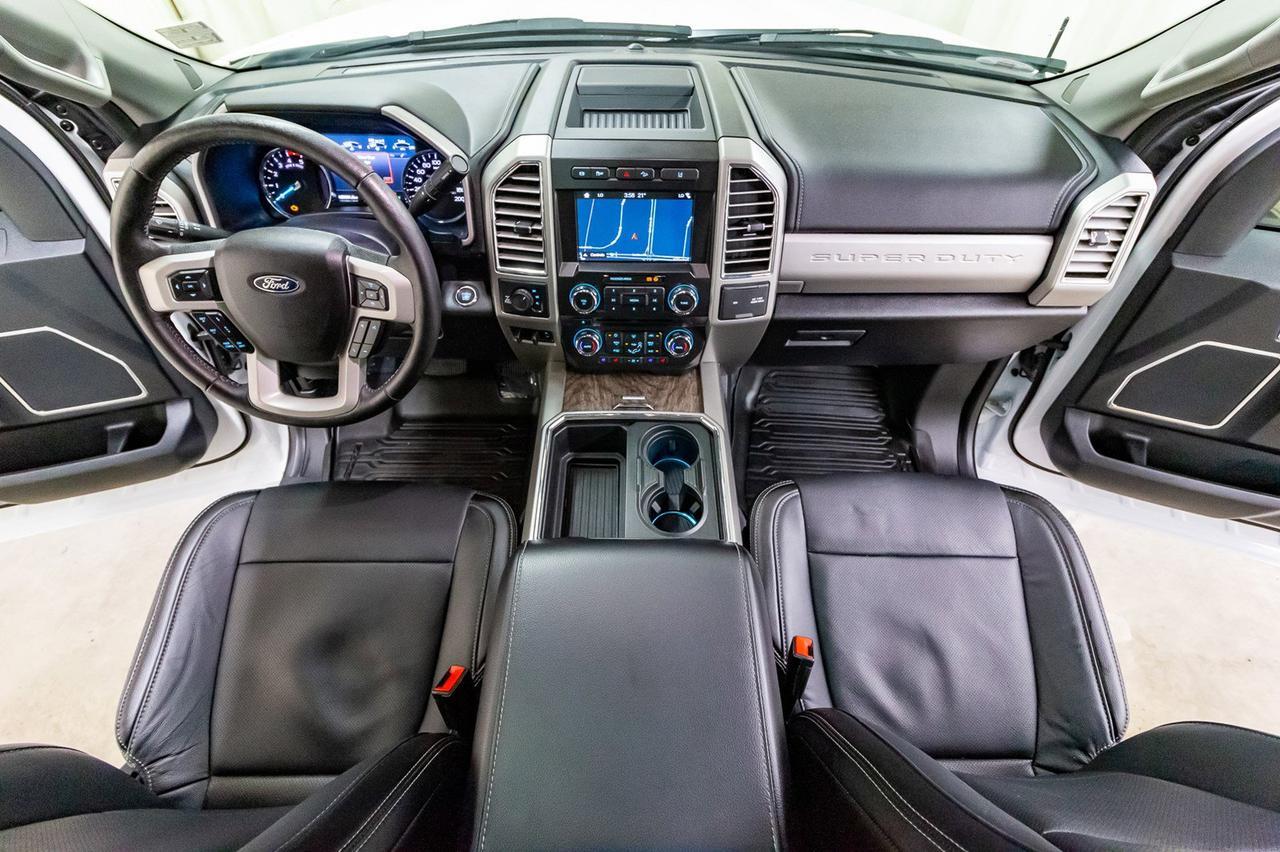 2017 Ford F-350 4x4 Crew Cab Lariat FX4 Diesel Leather Roof Nav Red Deer AB