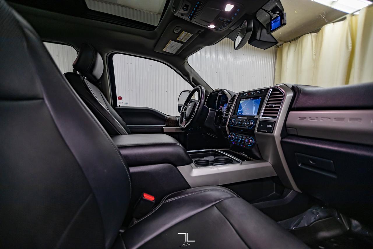 2017 Ford F-350 4x4 Crew Cab Lariat FX4 Ultimate Diesel Leather Roof Nav Red Deer AB