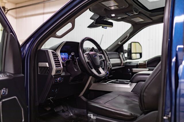 2017 Ford F-350 4x4 Crew Cab Lariat FX4 Ultimate Diesel Leather Roof Nav Red Deer AB