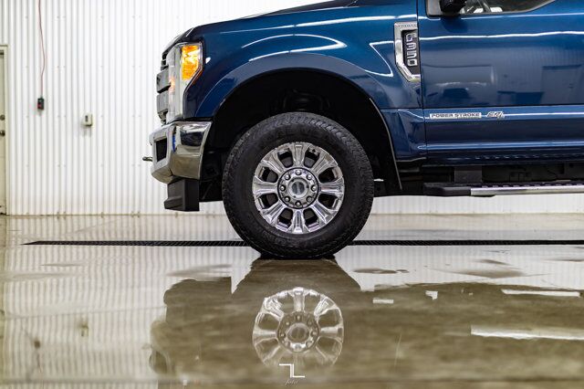 2017 Ford F-350 4x4 Crew Cab Lariat FX4 Ultimate Diesel Leather Roof Nav Red Deer AB