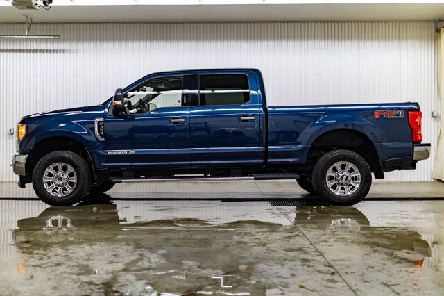 2017 Ford F-350 4x4 Crew Cab Lariat FX4 Ultimate Diesel Leather Roof Nav Red Deer AB