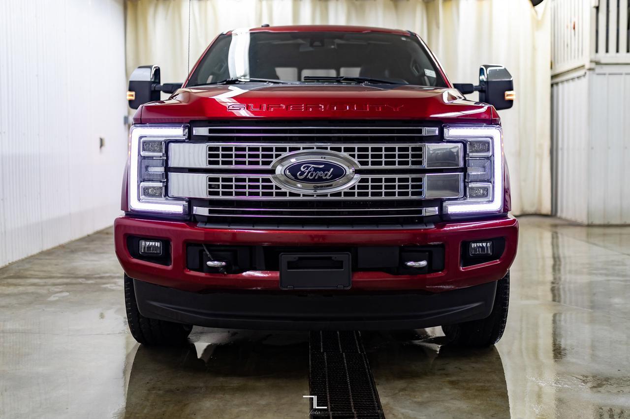2017 Ford F-350 4x4 Crew Cab Platinum Diesel Leather Roof Nav BCam Red Deer AB