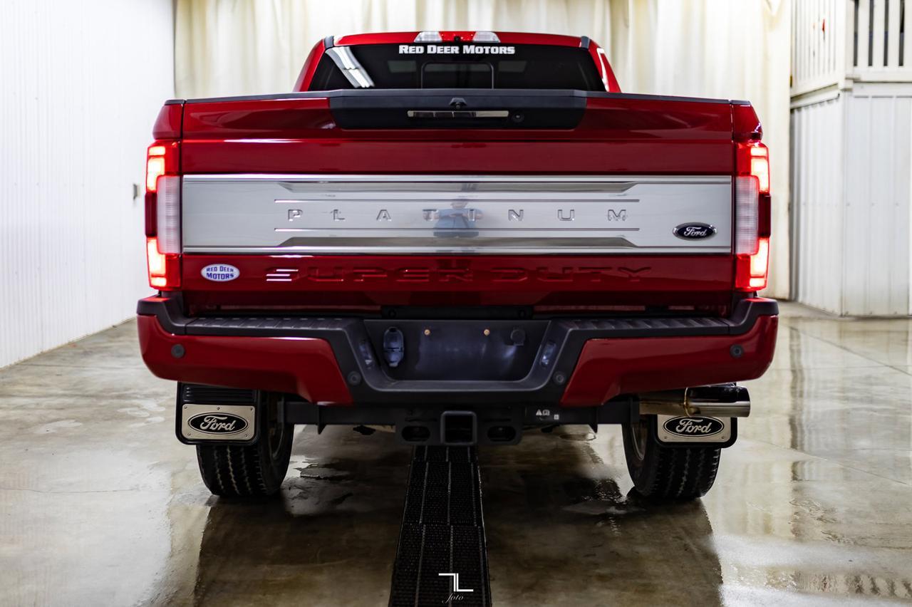 2017 Ford F-350 4x4 Crew Cab Platinum Diesel Leather Roof Nav BCam Red Deer AB