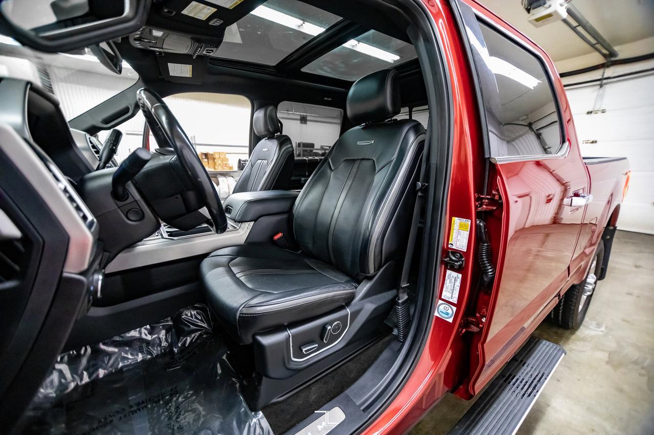 2017 Ford F-350 4x4 Crew Cab Platinum Diesel Leather Roof Nav BCam Red Deer AB