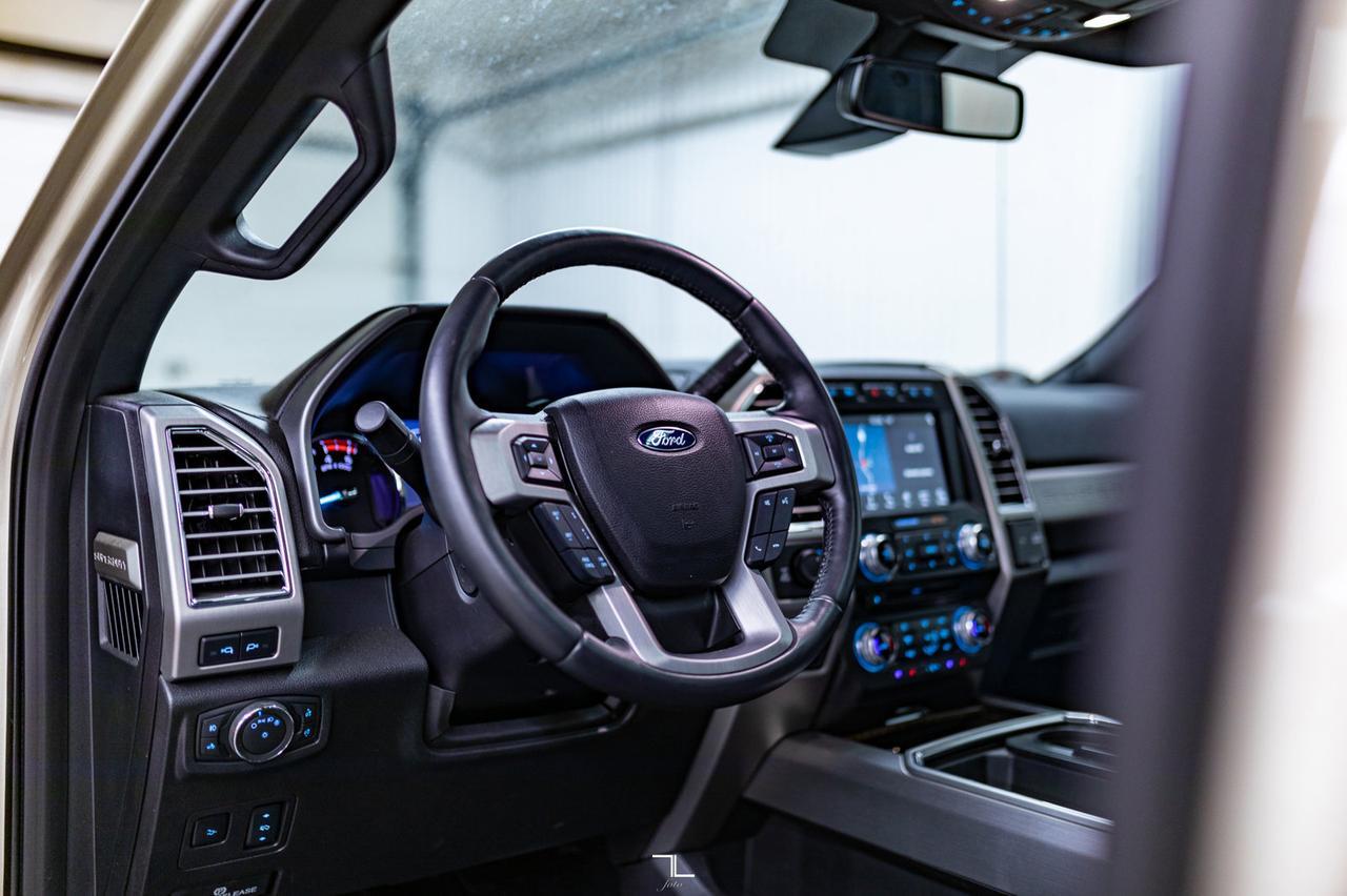 2017 Ford F-350 4x4 Crew Cab Platinum FX4 Diesel 8&quot; Lift Leather Roof Nav Red Deer AB