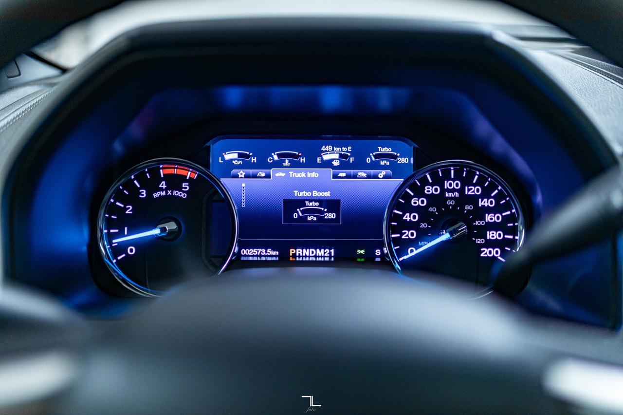 2017 Ford F-350 4x4 Crew Cab Platinum FX4 Diesel 8&quot; Lift Leather Roof Nav Red Deer AB