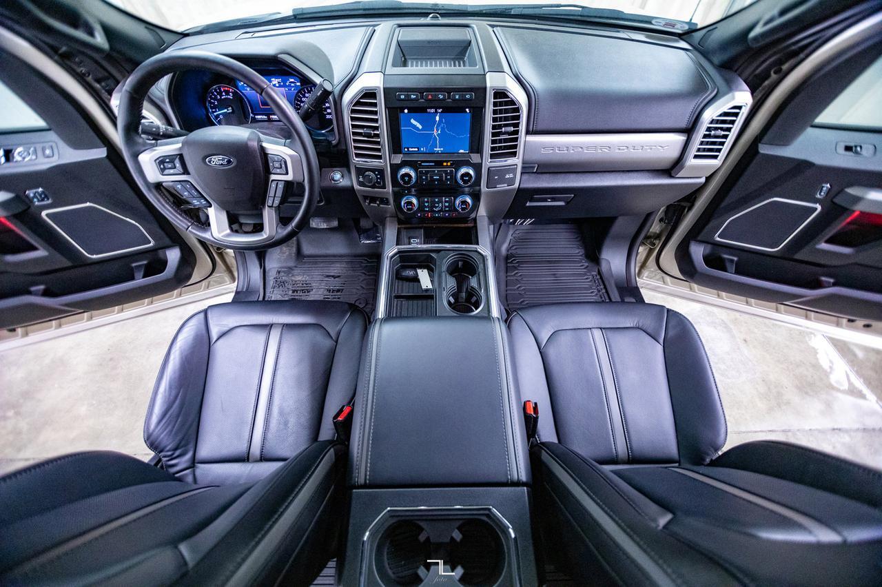 2017 Ford F-350 4x4 Crew Cab Platinum FX4 Diesel 8&quot; Lift Leather Roof Nav Red Deer AB