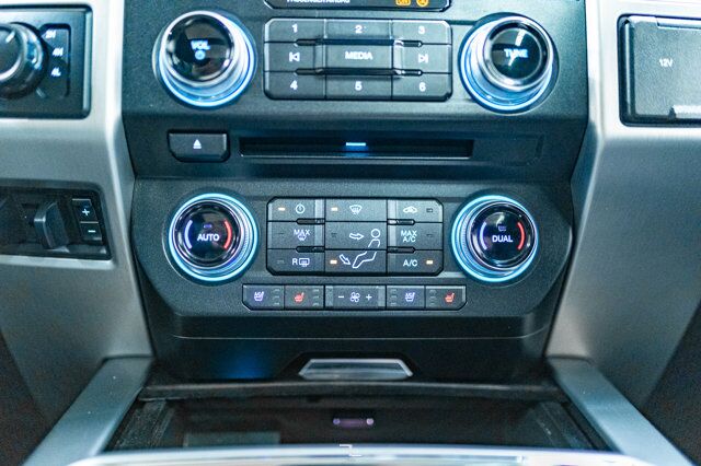 2017 Ford F-350 4x4 Crew Cab Platinum FX4 Diesel Leather Roof Nav Red Deer AB