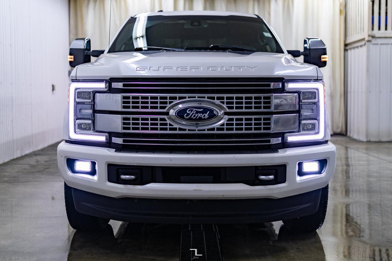 2017 Ford F-350 4x4 Crew Cab Platinum FX4 Diesel Leather Roof Nav Red Deer AB