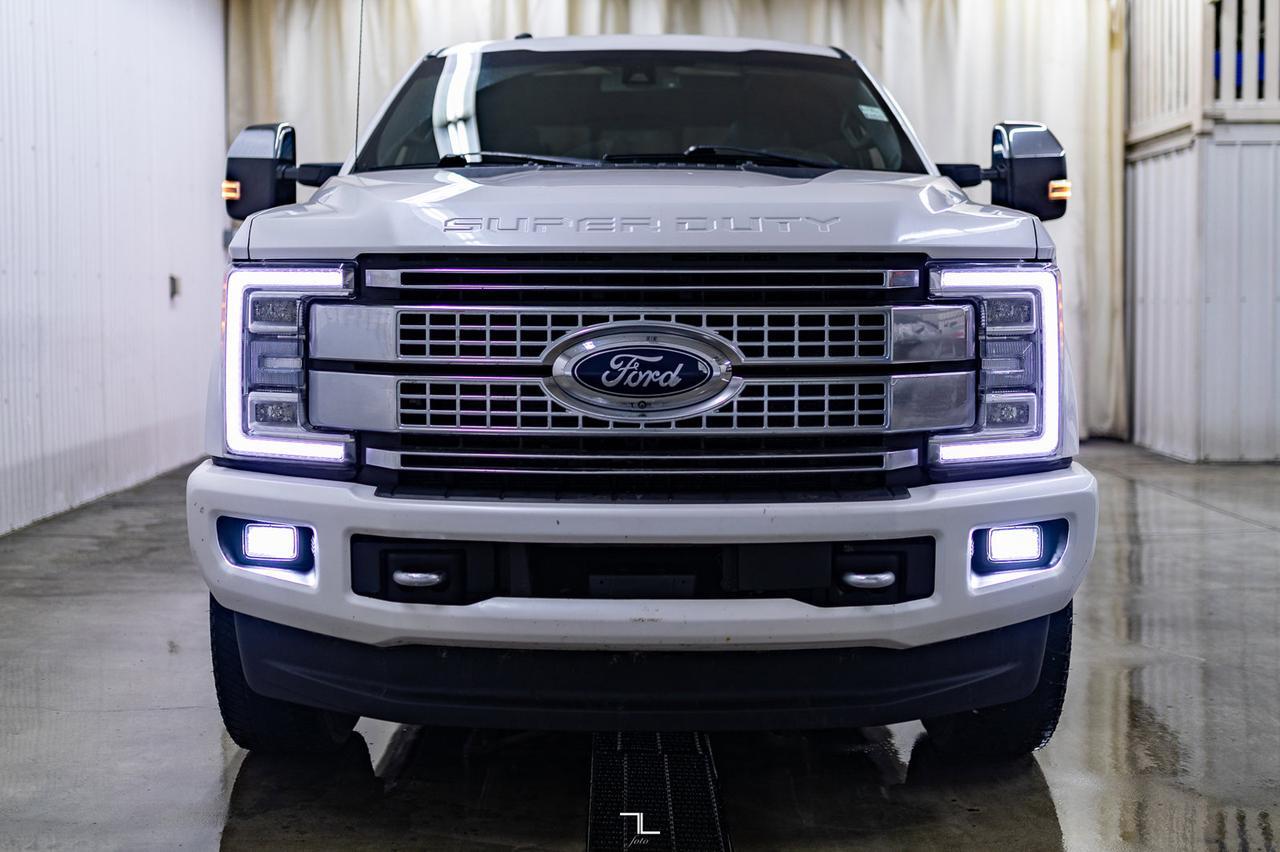 2017 Ford F-350 4x4 Crew Cab Platinum FX4 Diesel Leather Roof Nav Red Deer AB