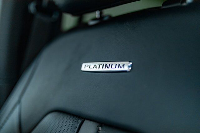 2017 Ford F-350 4x4 Crew Cab Platinum FX4 Diesel Leather Roof Nav Red Deer AB