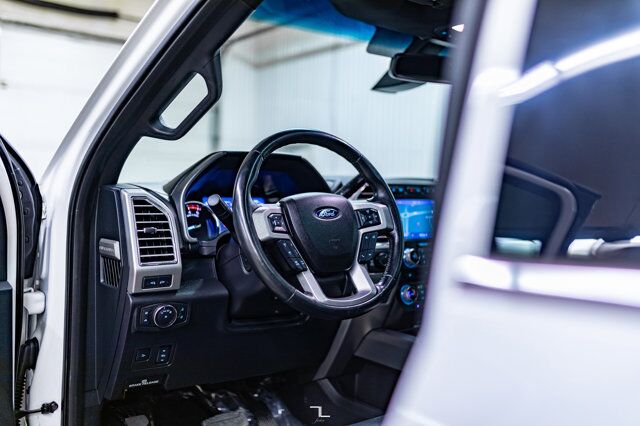 2017 Ford F-350 4x4 Crew Cab Platinum FX4 Diesel Leather Roof Nav Red Deer AB