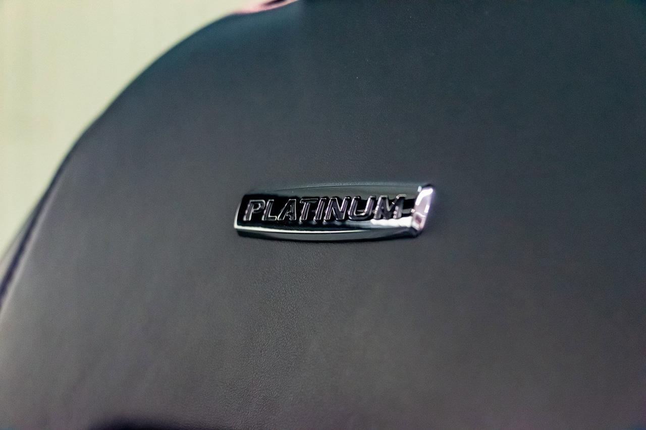 2017 Ford F-350 4x4 Crew Cab Platinum FX4 Diesel Leather Roof Nav Red Deer AB