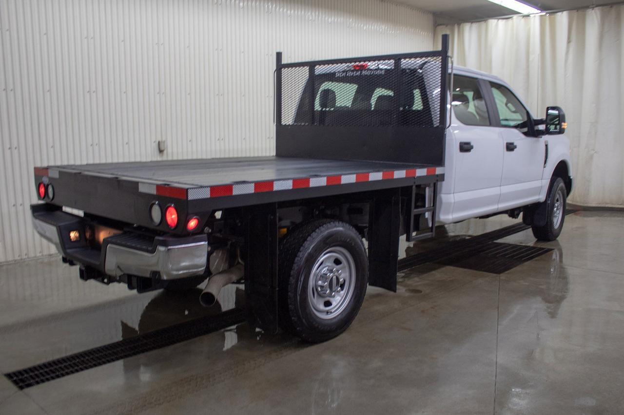 2017 Ford F-350 4x4 Crew Cab XL Flat Deck Red Deer AB