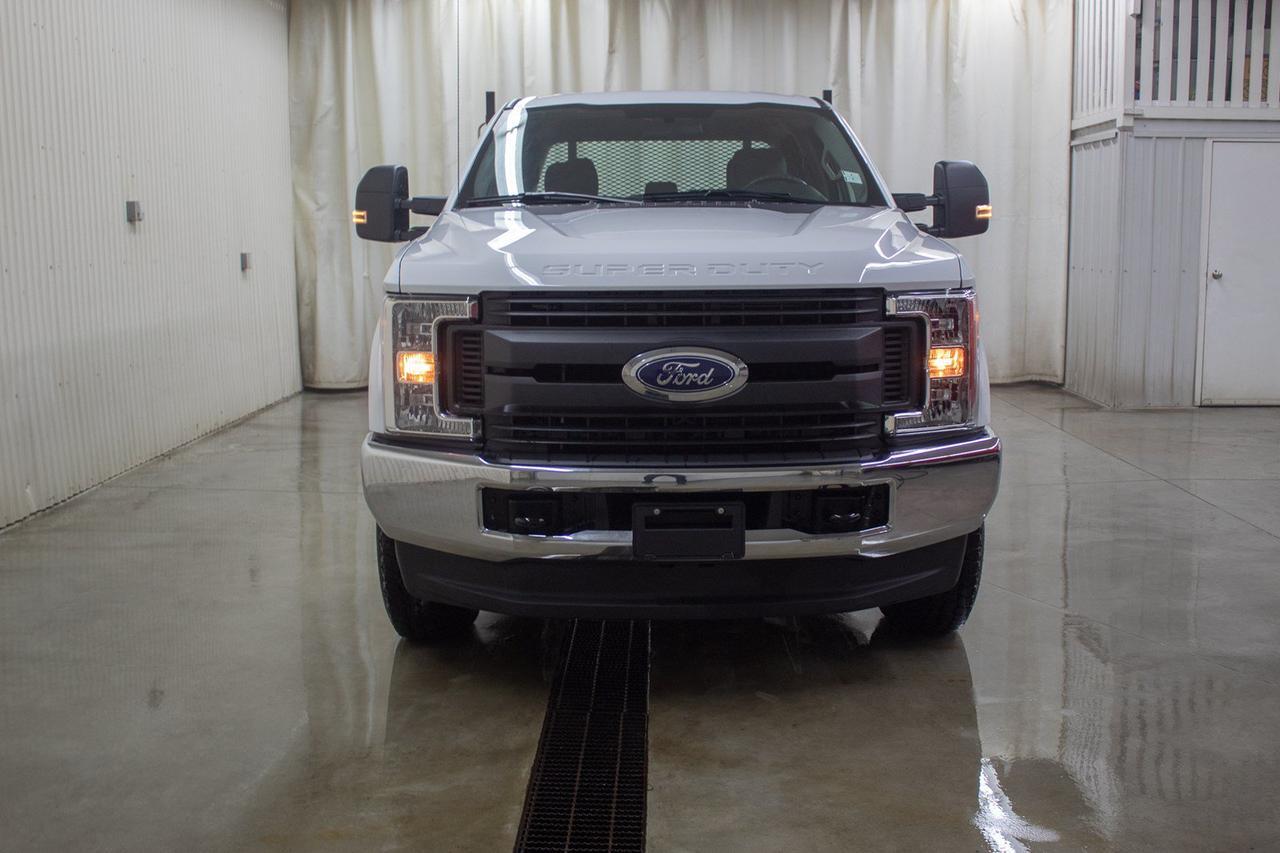 2017 Ford F-350 4x4 Crew Cab XL Flat Deck Red Deer AB