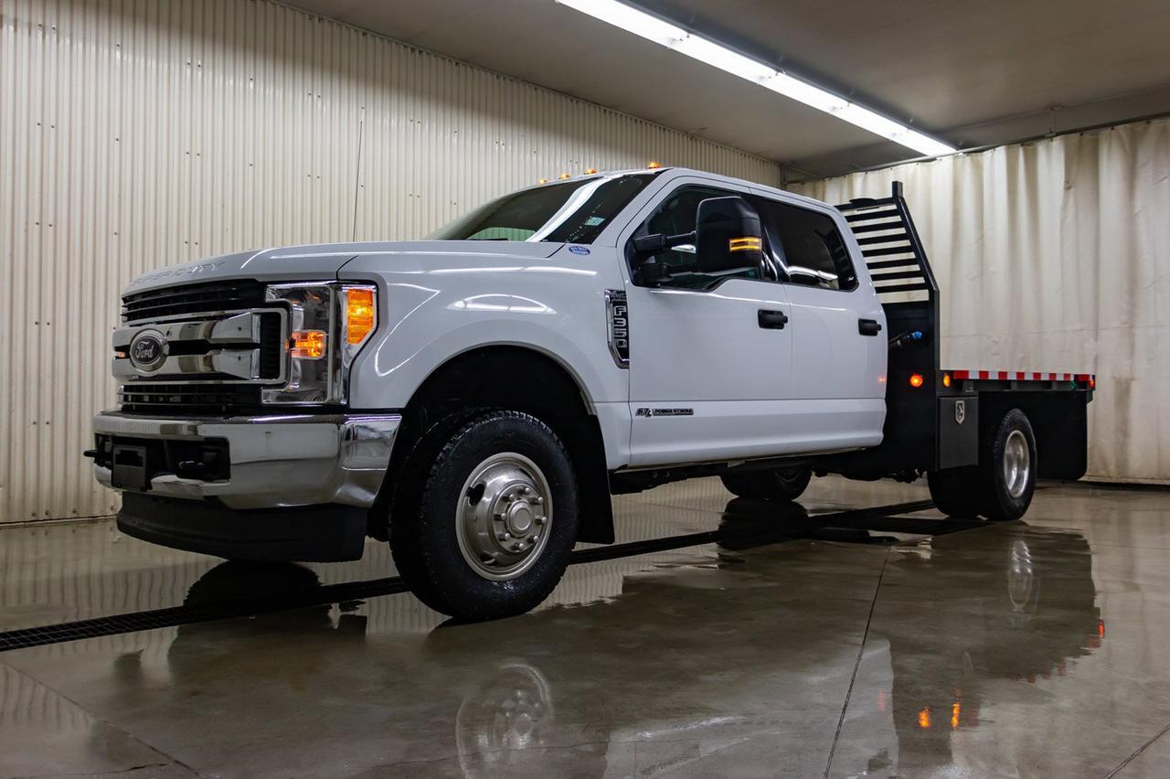 2017 Ford F-350 4x4 Crew Cab XLT Deck Dually Diesel Red Deer AB
