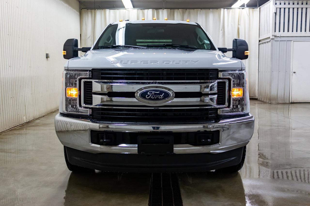 2017 Ford F-350 4x4 Crew Cab XLT Deck Dually Diesel Red Deer AB