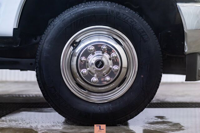 2017 Ford F-350 4x4 Crew Cab XLT Deck Dually Red Deer AB