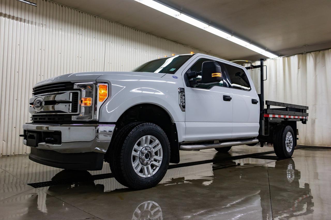 2017 Ford F-350 4x4 Crew Cab XLT Deck Red Deer AB