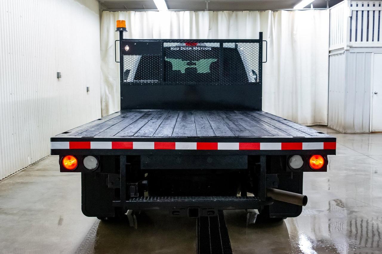 2017 Ford F-350 4x4 Crew Cab XLT Deck Red Deer AB