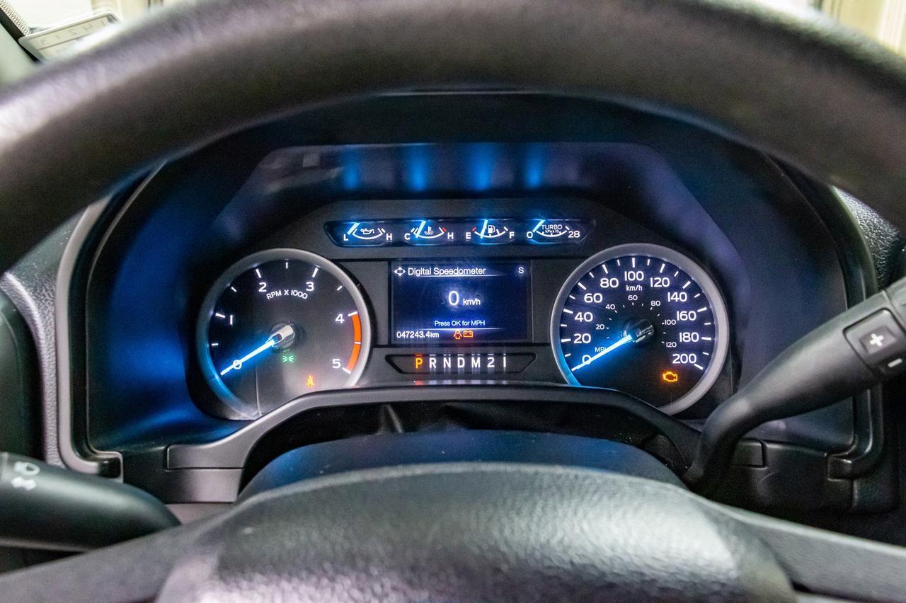 2017 Ford F-350 4x4 Crew Cab XLT Diesel BCam Red Deer AB