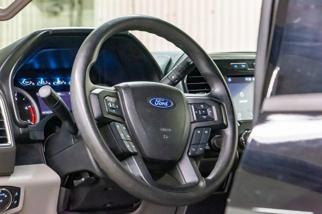 2017 Ford F-350 4x4 Crew Cab XLT Diesel BCam Red Deer AB