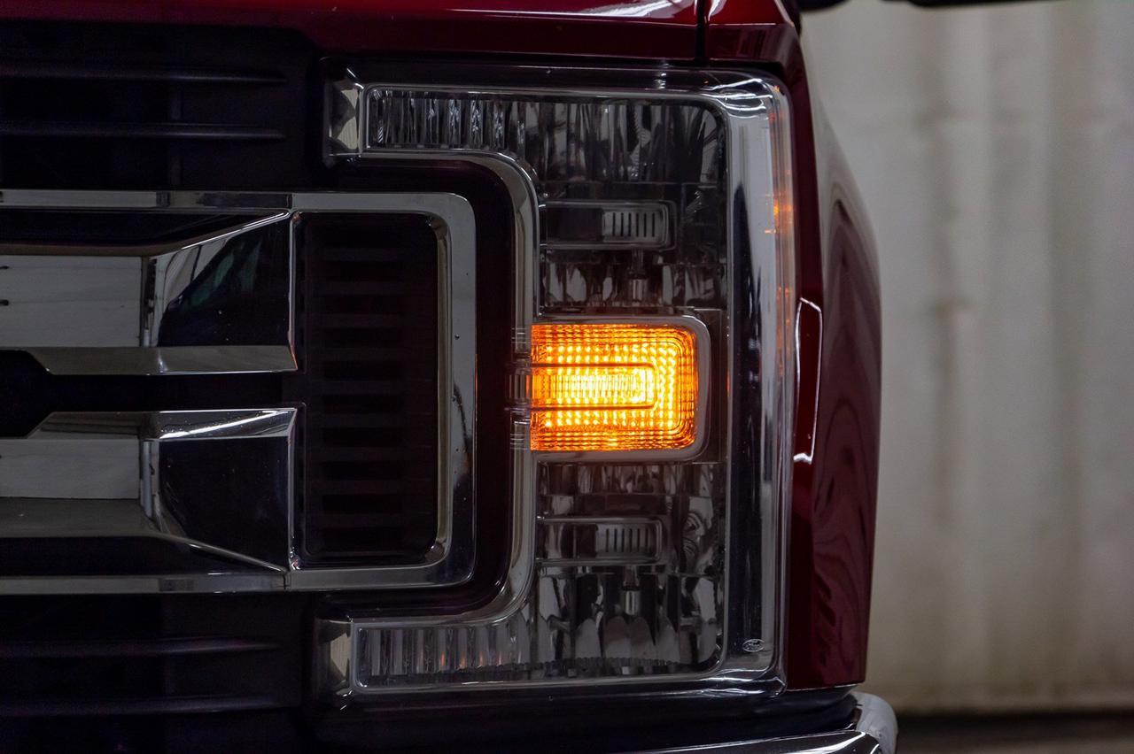 2017 Ford F-350 4x4 Crew Cab XLT Diesel BCam Red Deer AB