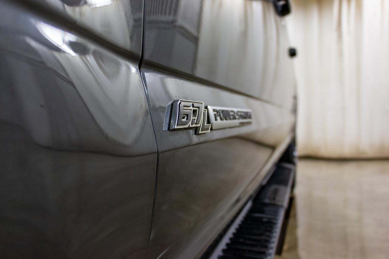 2017 Ford F-350 4x4 Crew Cab XLT Diesel BCam Red Deer AB