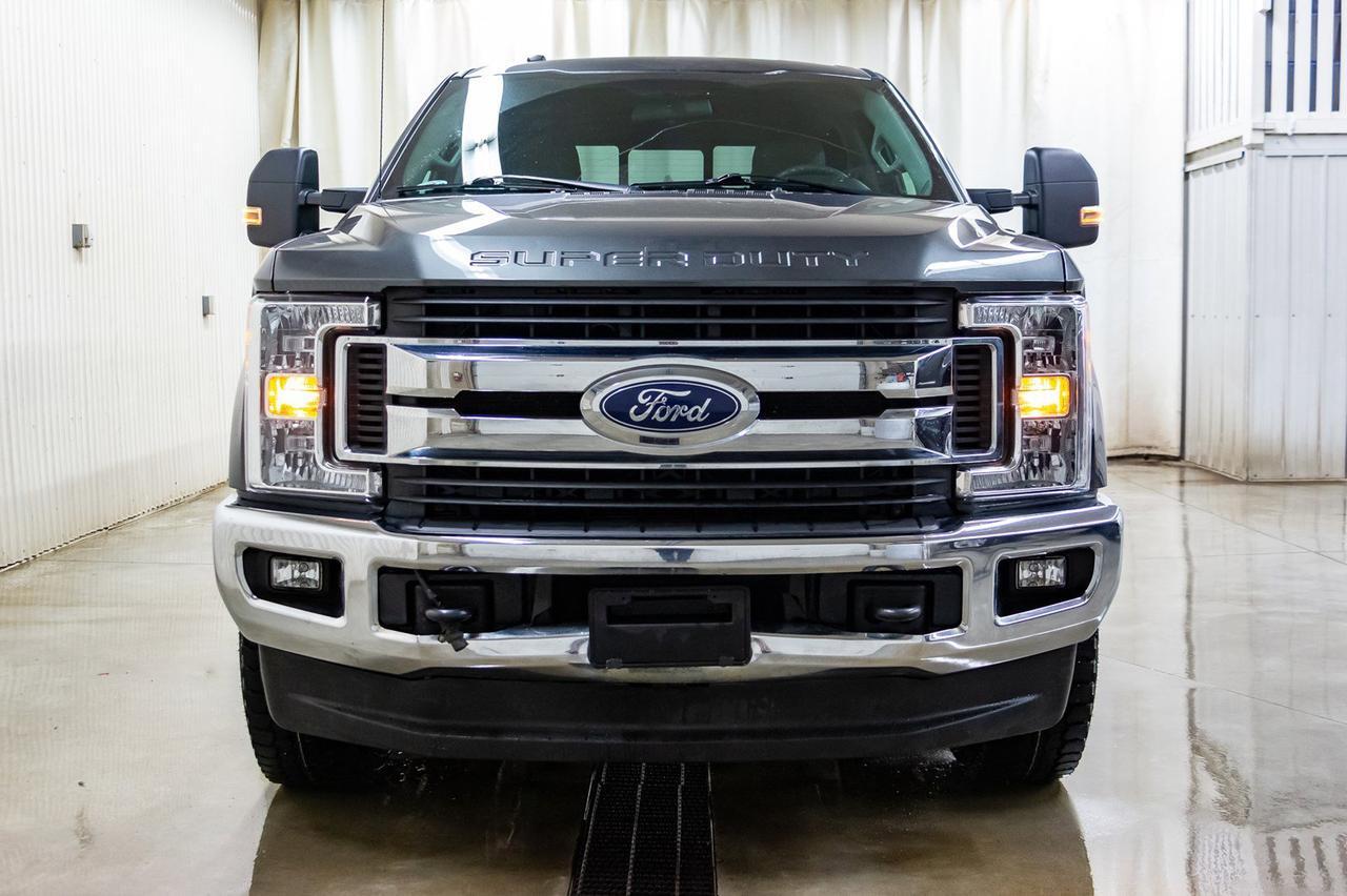 2017 Ford F-350 4x4 Crew Cab XLT Diesel BCam Red Deer AB