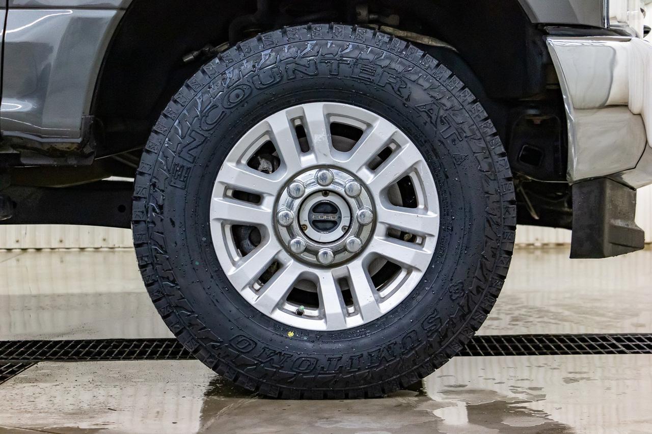 2017 Ford F-350 4x4 Crew Cab XLT Diesel BCam Red Deer AB