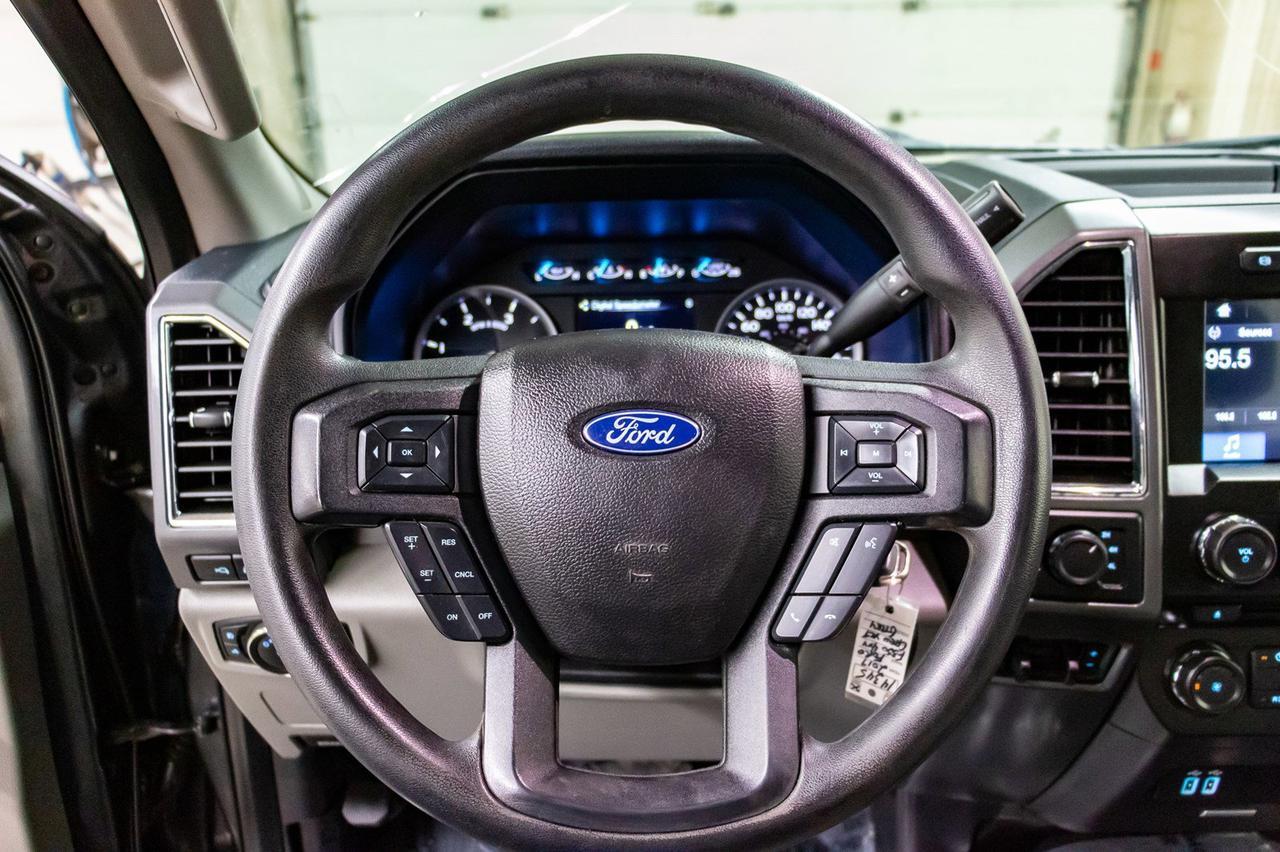 2017 Ford F-350 4x4 Crew Cab XLT Diesel BCam Red Deer AB