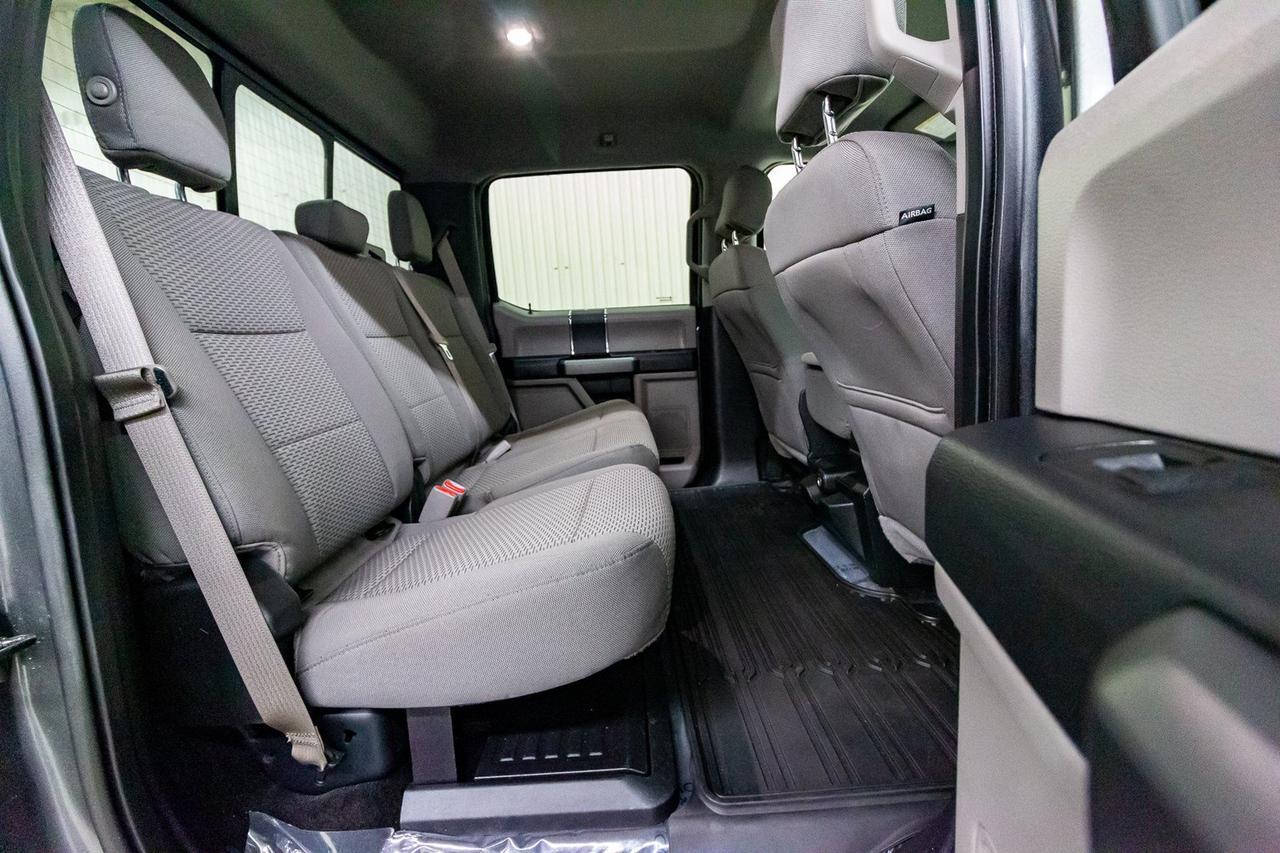 2017 Ford F-350 4x4 Crew Cab XLT Diesel BCam Red Deer AB