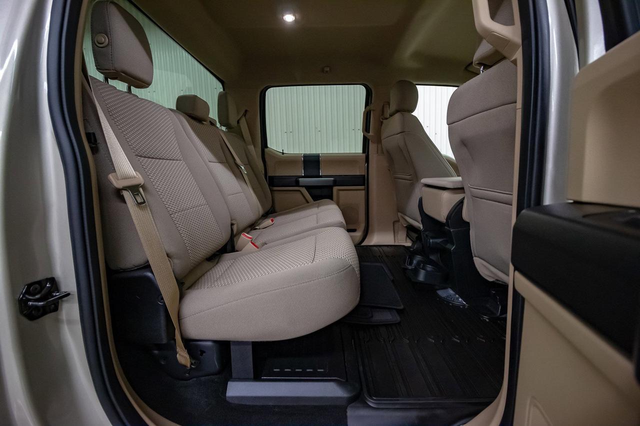 2017 Ford F-350 4x4 Crew Cab XLT Diesel BCam Red Deer AB